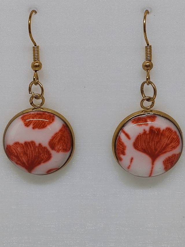 Boucles d'oreille fimo+résine rouges et blanches